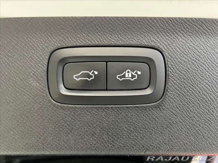 Volvo XC90 T6 AWD MOMENTUM, PANORAMA 2016