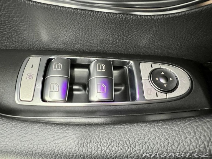 Mercedes-Benz E 220d 9G-TRONIC AVANTGARDE 2017