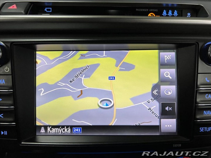 Toyota RAV4 2,5 HYBRID 4WD e-CVT EXEC 2017