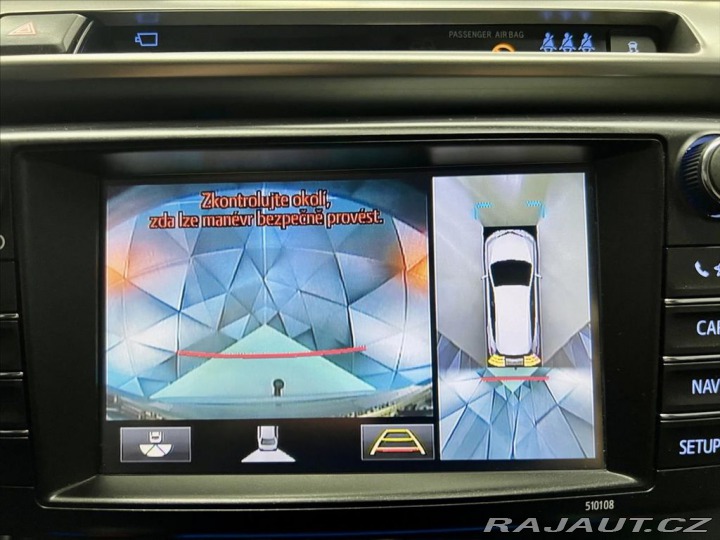 Toyota RAV4 2,5 HYBRID 4WD e-CVT EXEC 2017