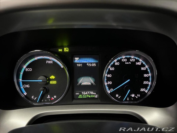 Toyota RAV4 2,5 HYBRID 4WD e-CVT EXEC 2017
