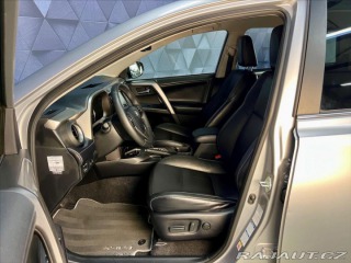 Toyota RAV4 2,5 HYBRID 4WD e-CVT EXEC 2017