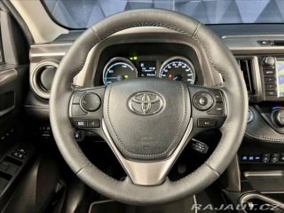 Toyota RAV4 2,5 HYBRID 4WD e-CVT EXEC 2017