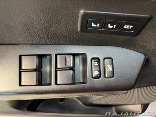 Toyota RAV4 2,5 HYBRID 4WD e-CVT EXEC 2017