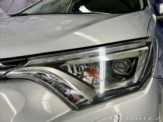 Toyota RAV4 2,5 HYBRID 4WD e-CVT EXEC 2017
