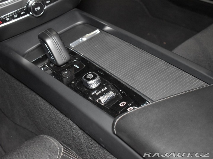 Volvo S60 2,0 B5 momentum Headup,BL 2021