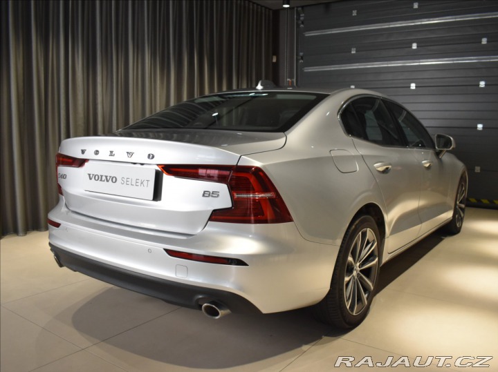 Volvo S60 2,0 B5 momentum Headup,BL 2021