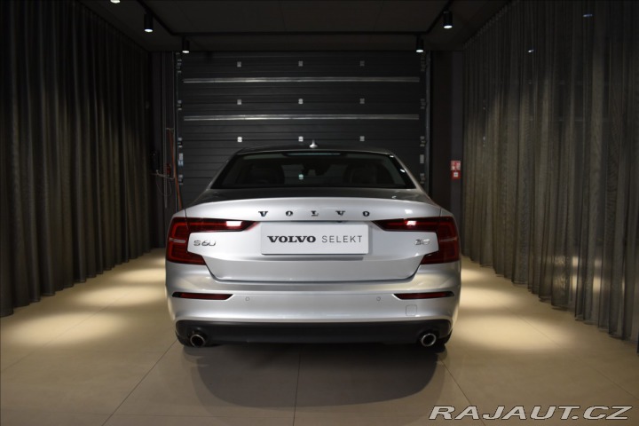 Volvo S60 2,0 B5 momentum Headup,BL 2021