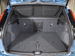 Volvo XC40 2,0 B4 AWD PLUS Bezklíč,H 2023