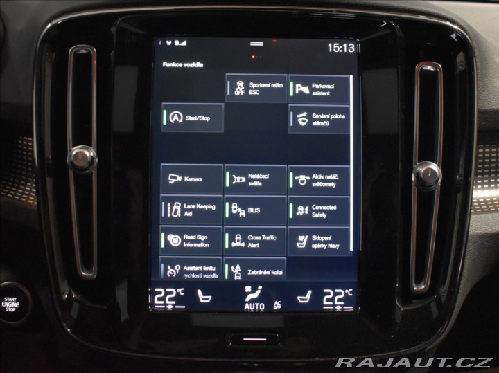 Volvo XC40 2,0 B4 AWD R-design BLIS 2021