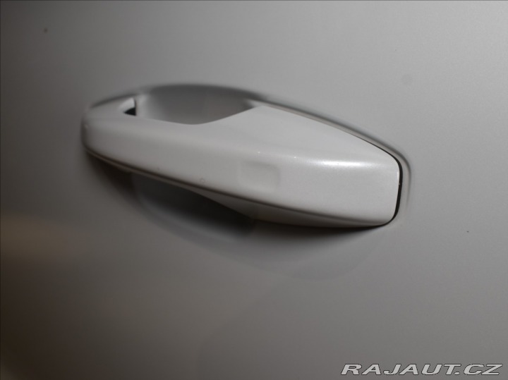 Volvo XC40 2,0 B4 AWD R-design BLIS 2021