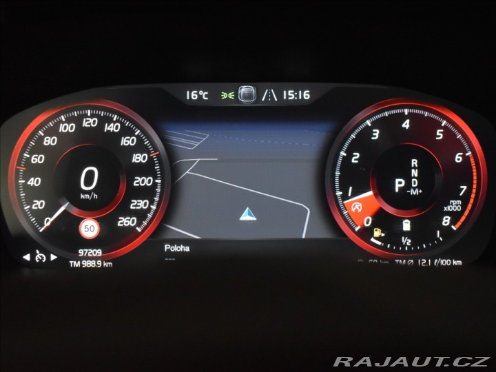 Volvo XC40 2,0 B4 AWD R-design BLIS 2021