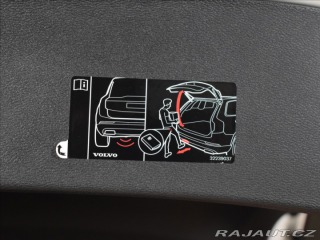 Volvo XC40 2,0 B4 AWD R-design BLIS 2021