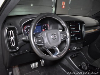 Volvo XC40 2,0 B4 AWD R-design BLIS 2021