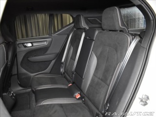 Volvo XC40 2,0 B4 AWD R-design BLIS 2021