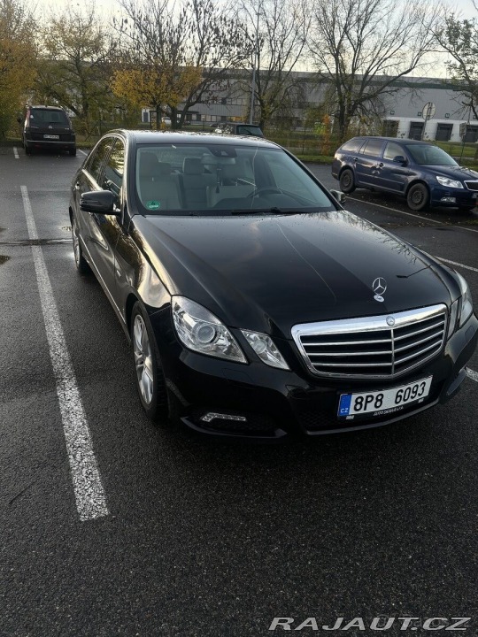 Mercedes-Benz Ostatní modely w212 1800