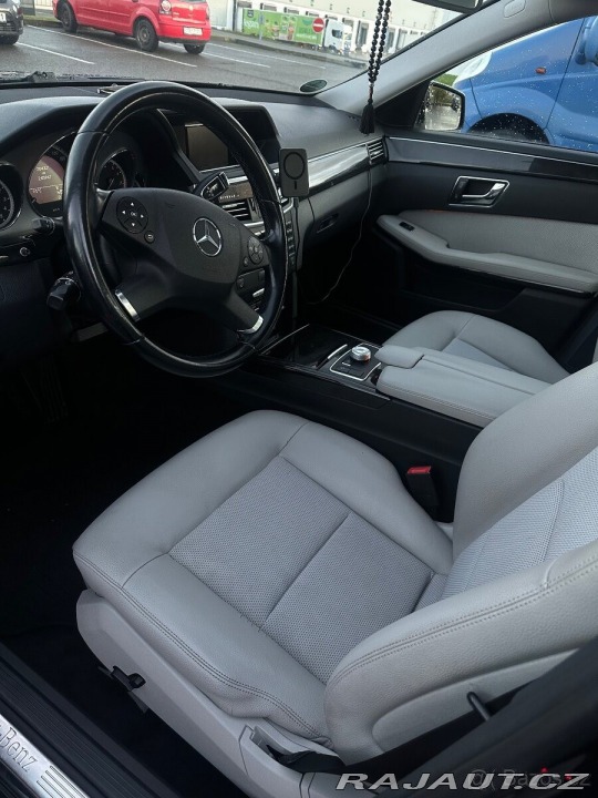 Mercedes-Benz Ostatní modely w212 1800