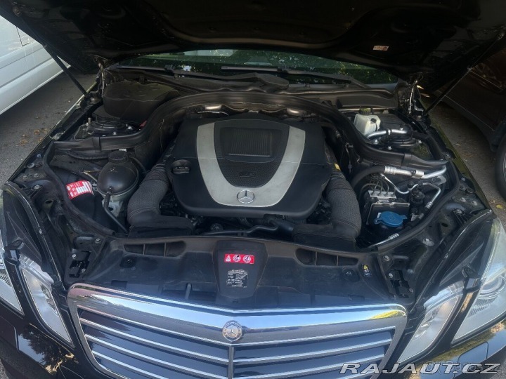 Mercedes-Benz Ostatní modely w212 1800