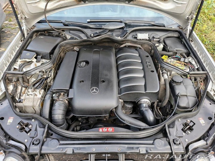 Mercedes-Benz E W211 E270 CDI - pěkná výb 1800