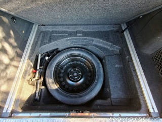 Mercedes-Benz E W211 E270 CDI - pěkná výb 1800