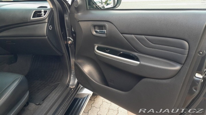 Mitsubishi L200 2,3 Instyle 2021, záruk 2021