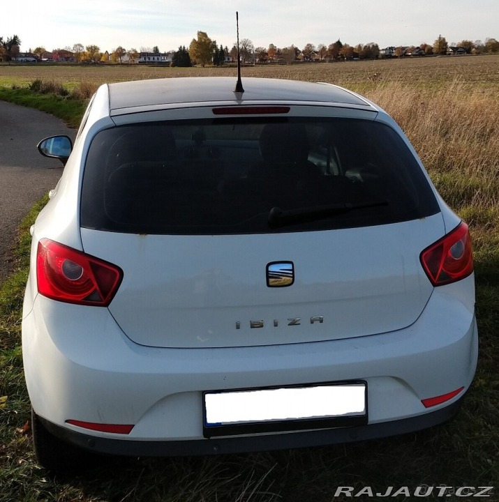 Seat Ibiza 1,4 Style po velkém ser 1800