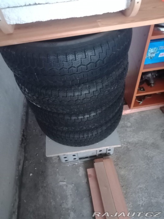 Lada Ostatní modely 1800