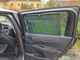 Peugeot 5008 HDI, 7 míst, panar.okno 2011