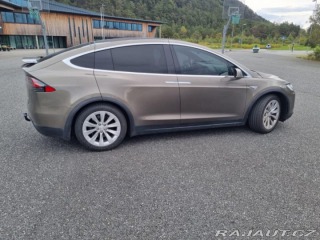 Tesla Model X 90D- Zdarma nabíjení 2016