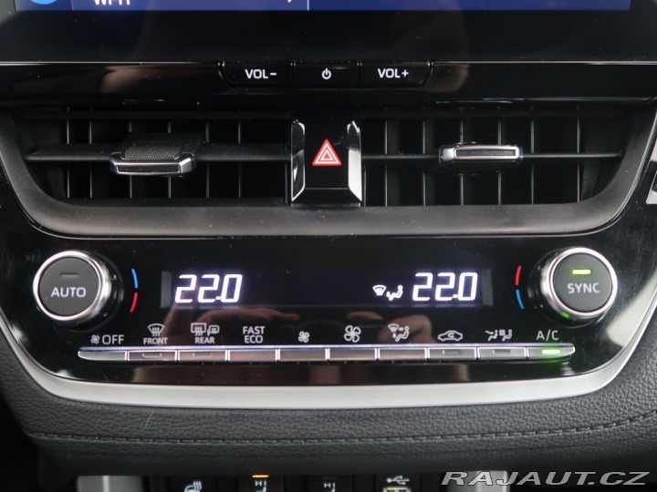 Toyota Corolla Cross 2.0Hybrid,Cz,1Maj,Comfort 2023