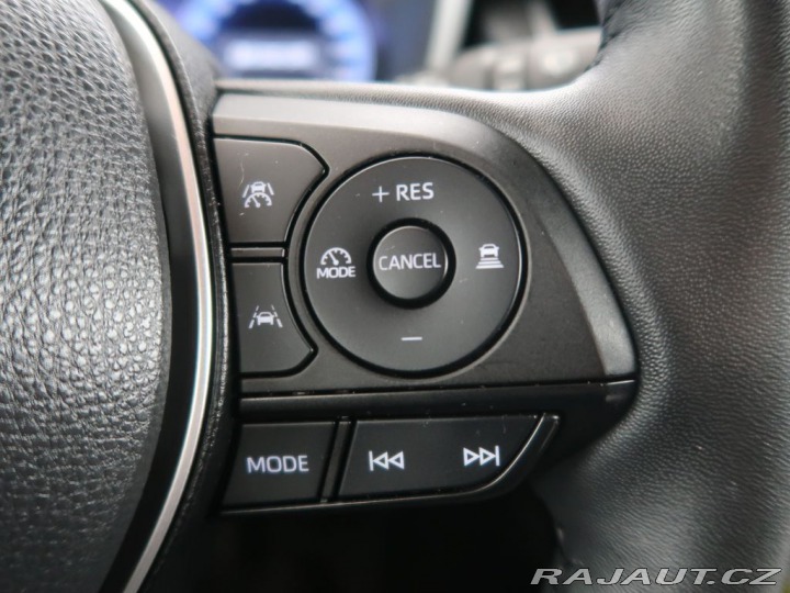 Toyota Corolla Cross 2.0Hybrid,Cz,1Maj,Comfort 2023