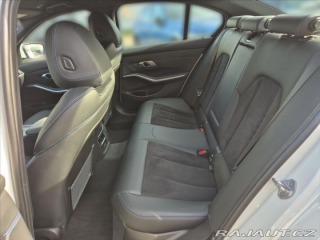 BMW 3 2,0 318d G20 M--Sport 2022