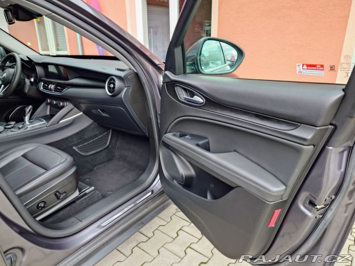 Alfa Romeo Stelvio 2018