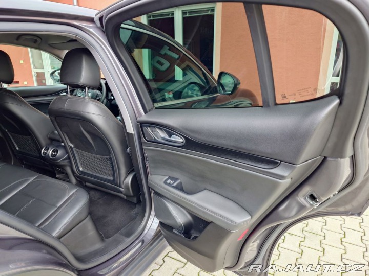 Alfa Romeo Stelvio 2018