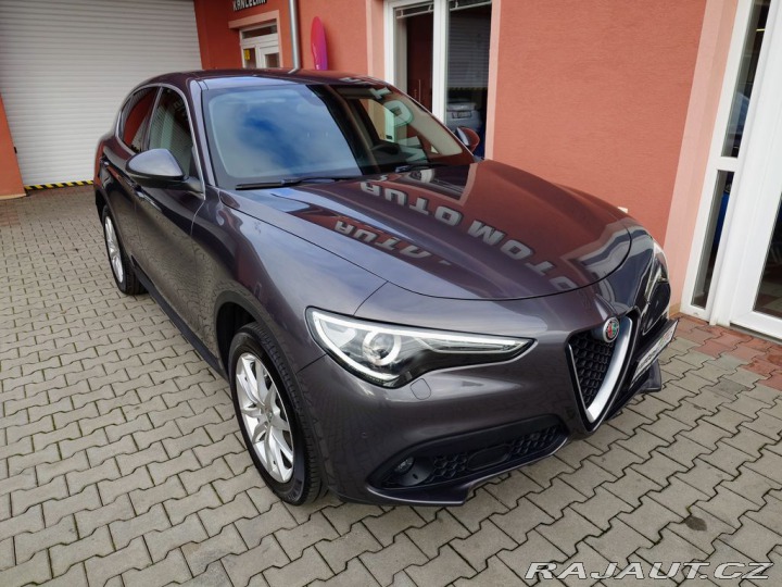 Alfa Romeo Stelvio 2018