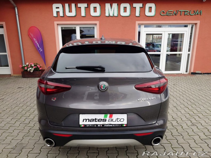 Alfa Romeo Stelvio 2018
