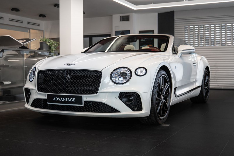 Bentley Ostatní modely Continental GTC V12/360/LED/Naim/Vyhřívan
