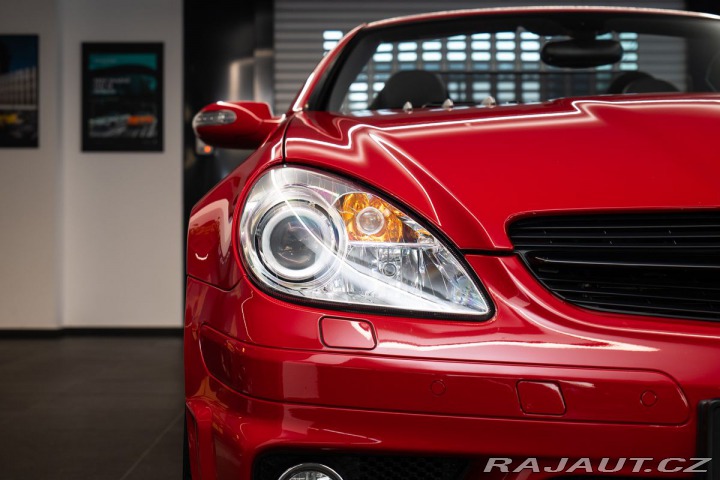 Mercedes-Benz SLK HarmanKardon/V8/Ventilova 2005