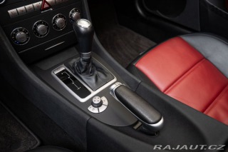 Mercedes-Benz SLK HarmanKardon/V8/Ventilova 2005