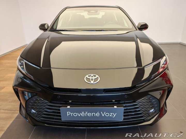 Toyota Camry 2,5 Hybrid CVT Comfort 1800