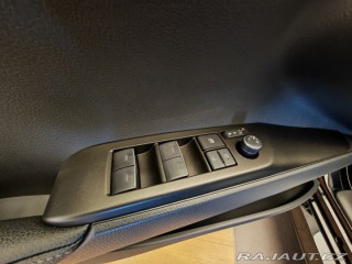 Toyota Camry 2,5 Hybrid CVT Comfort 2025