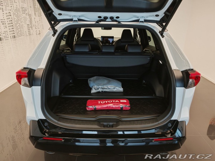 Toyota RAV4 2,5 Plug-in Hybrid 4x4 AT 2025