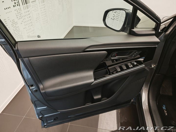 Toyota bZ4X Electric Motor 4x2 Execut 2025