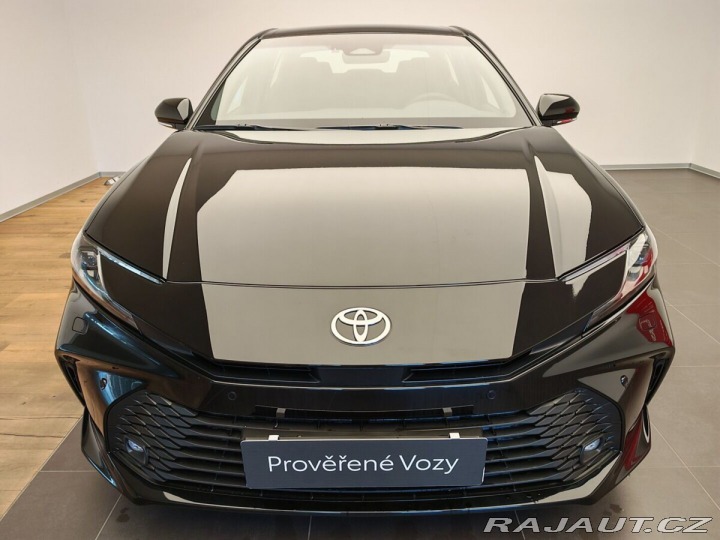 Toyota Camry 2,5 Hybrid CVT Comfort 2026