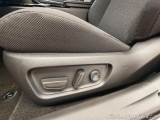 Toyota Camry 2,5 Hybrid CVT Comfort 2025