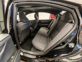 Toyota Camry 2,5 Hybrid CVT Comfort 2025