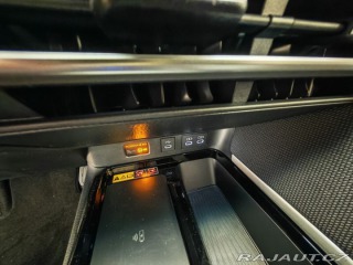Toyota Camry 2,5 Hybrid CVT Comfort 2025