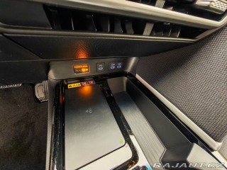 Toyota Camry 2,5 Hybrid CVT Comfort 2025