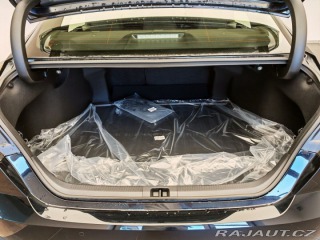 Toyota Camry 2,5 Hybrid CVT Comfort 2025
