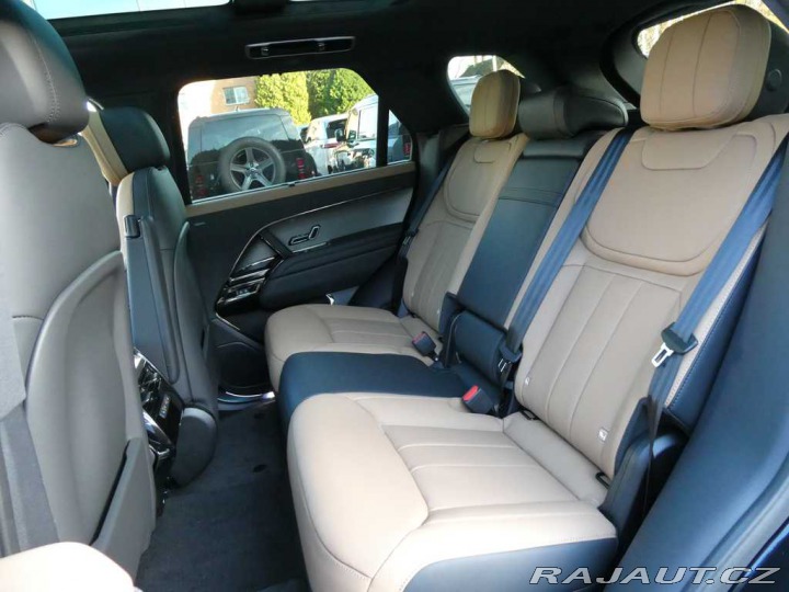 Land Rover Range Rover Sport Dynamic SE D250 2025